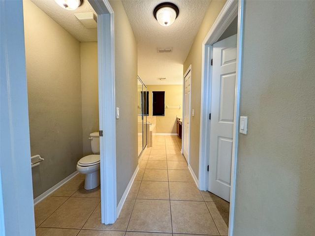 10663 PICTORIAL PARK DRIVE, Tampa, FL 33647