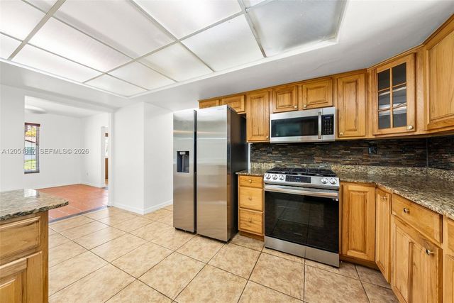 8744 SW 176th Terrace, Palmetto Bay, FL 33157