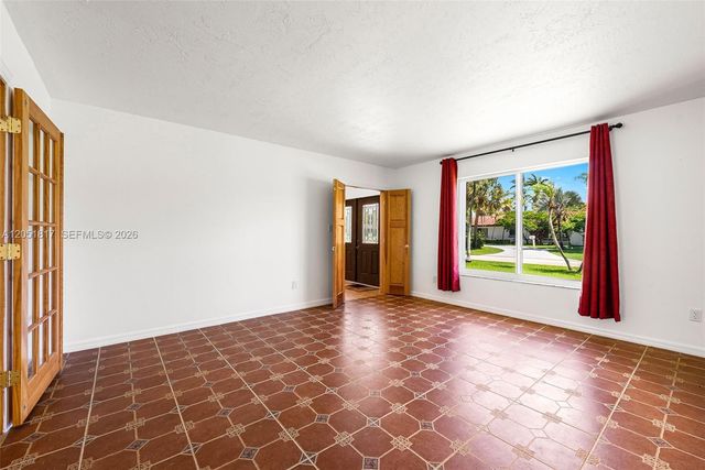 8744 SW 176th Terrace, Palmetto Bay, FL 33157