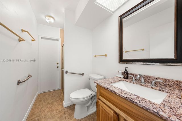 8744 SW 176th Terrace, Palmetto Bay, FL 33157