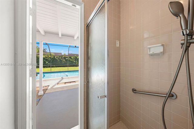 8744 SW 176th Terrace, Palmetto Bay, FL 33157