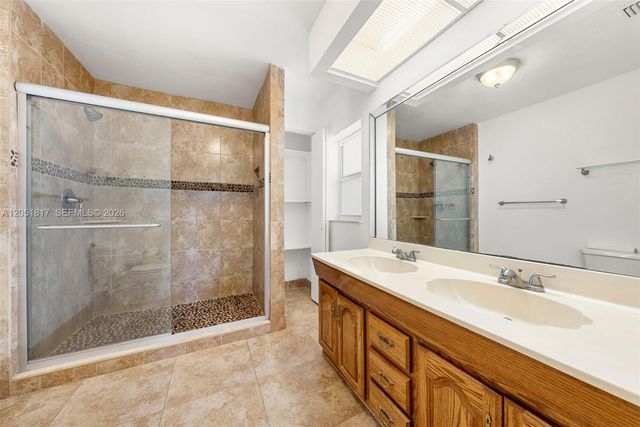 8744 SW 176th Terrace, Palmetto Bay, FL 33157