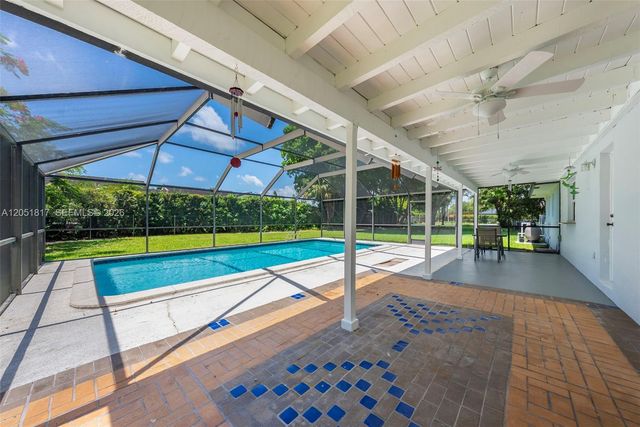 8744 SW 176th Terrace, Palmetto Bay, FL 33157