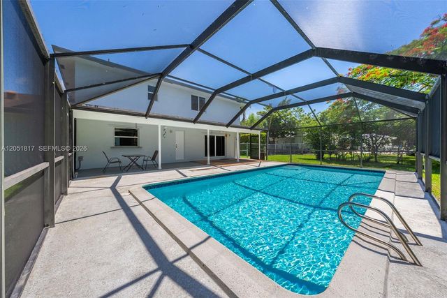 8744 SW 176th Terrace, Palmetto Bay, FL 33157