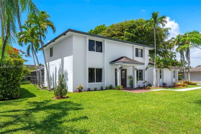 8744 SW 176th Terrace, Palmetto Bay, FL 33157