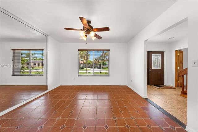 8744 SW 176th Terrace, Palmetto Bay, FL 33157