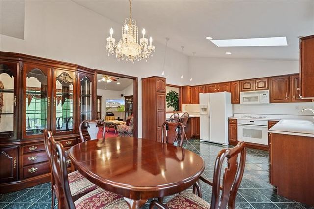 325 Elm St, City Of Washington, PA 15301