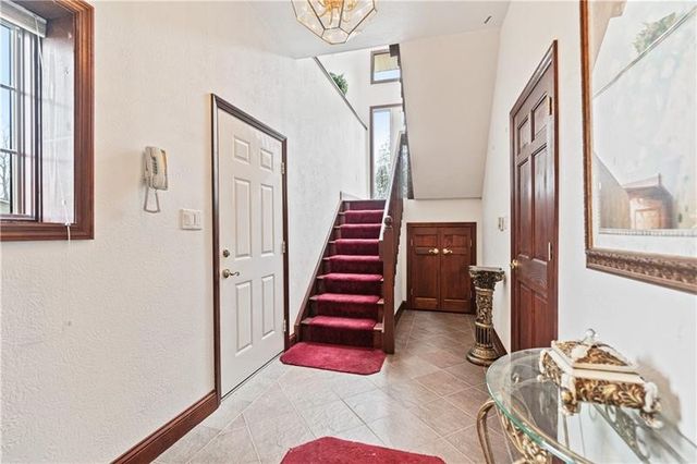 325 Elm St, City Of Washington, PA 15301