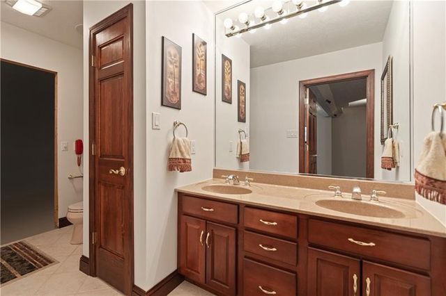 325 Elm St, City Of Washington, PA 15301