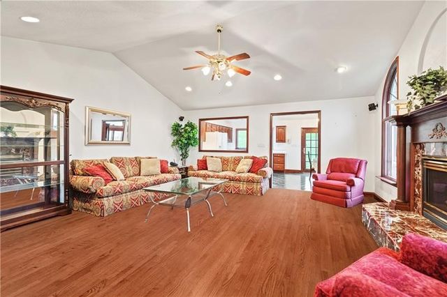 325 Elm St, City Of Washington, PA 15301