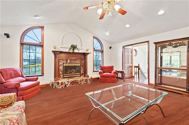 325 Elm St, City Of Washington, PA 15301