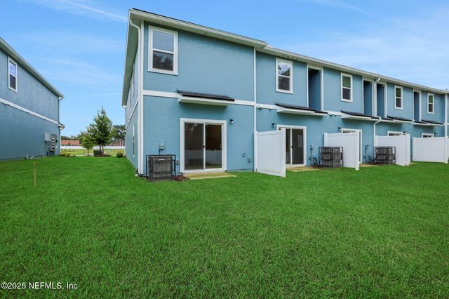 745 SAILOR GROVE Lane, Jacksonville, FL 32221