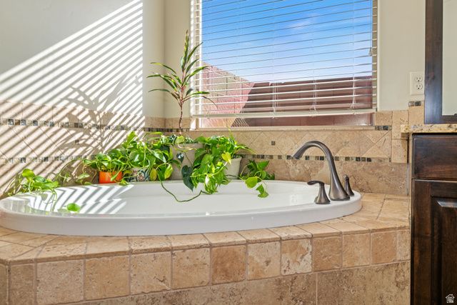 3314 S NOBLE DR, Washington, UT 84780