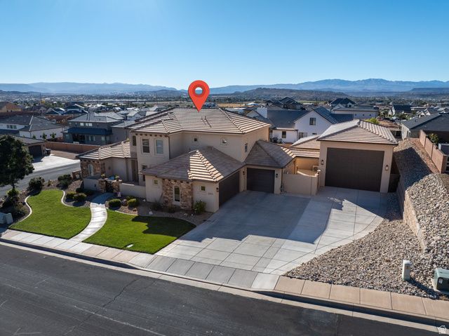 3314 S NOBLE DR, Washington, UT 84780