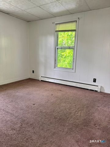95 Sunnyside Avenue, Waterbury, CT 06708