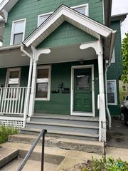 95 Sunnyside Avenue, Waterbury, CT 06708