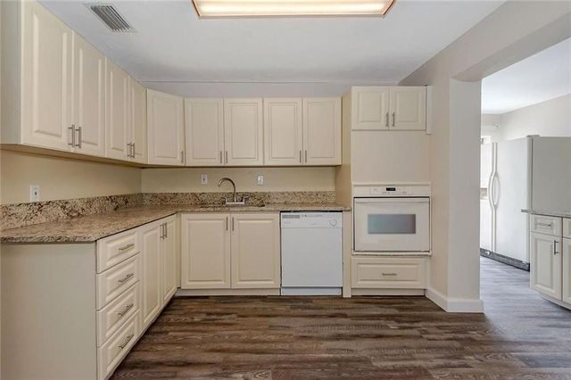 1130 NE 24TH Street, Pompano Beach, FL 33064
