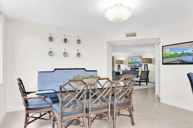 550 S Ocean Boulevard 207, Boca Raton, FL 33432