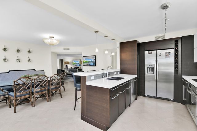 550 S Ocean Boulevard 207, Boca Raton, FL 33432