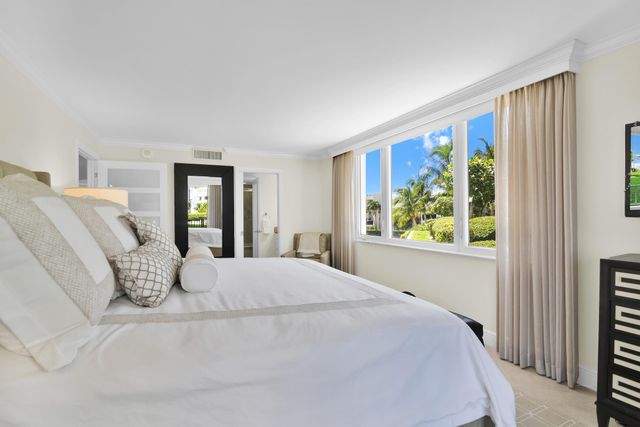 550 S Ocean Boulevard 207, Boca Raton, FL 33432