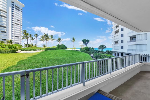 550 S Ocean Boulevard 207, Boca Raton, FL 33432
