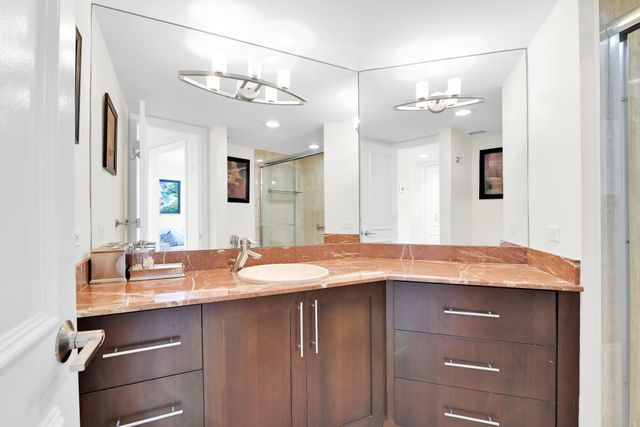550 S Ocean Boulevard 207, Boca Raton, FL 33432