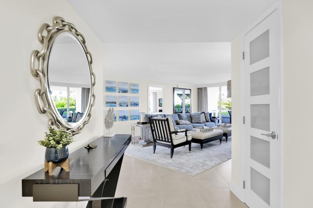 550 S Ocean Boulevard 207, Boca Raton, FL 33432