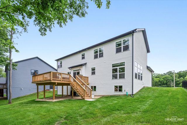 505 Timber Oak Lane, Yorkville, IL 60560