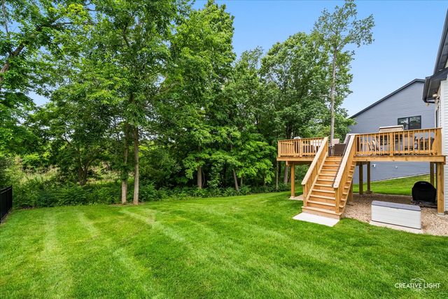 505 Timber Oak Lane, Yorkville, IL 60560