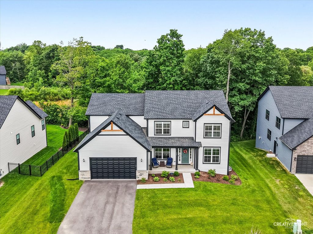 505 Timber Oak Lane, Yorkville, IL 60560