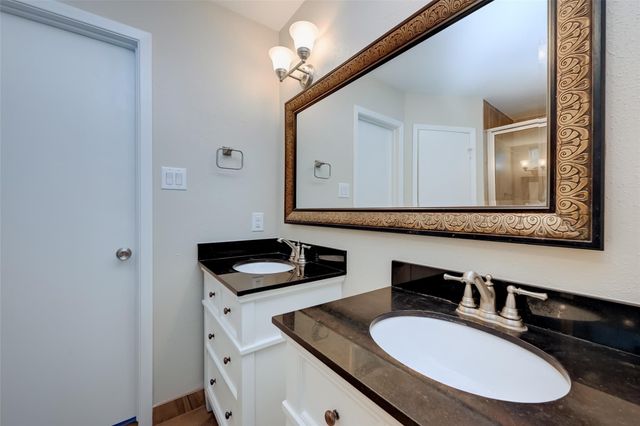 1022 Hidden Canyon Road, Katy, TX 77450