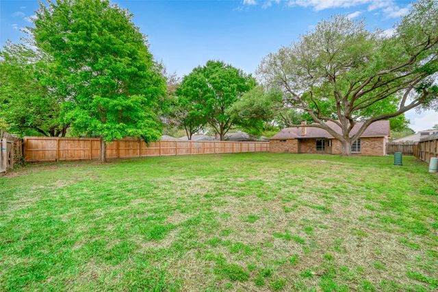 1022 Hidden Canyon Road, Katy, TX 77450