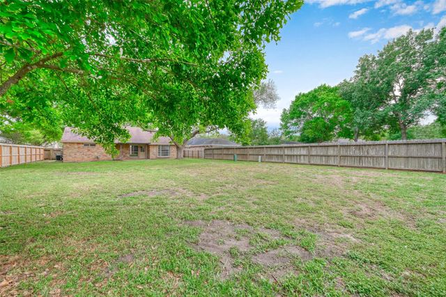1022 Hidden Canyon Road, Katy, TX 77450
