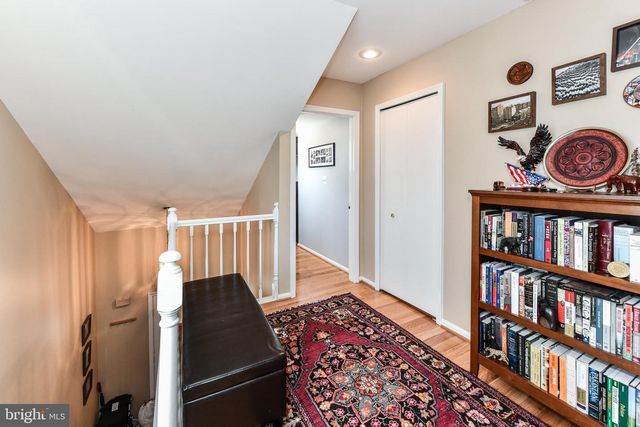 2911-D S WOODSTOCK ST #4, Arlington, VA 22206