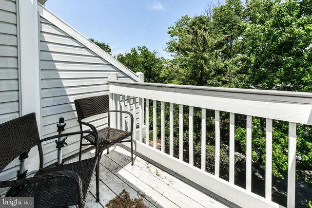 2911-D S WOODSTOCK ST #4, Arlington, VA 22206