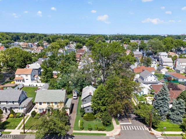 857 Livingston Rd, Elizabeth City, NJ 07208