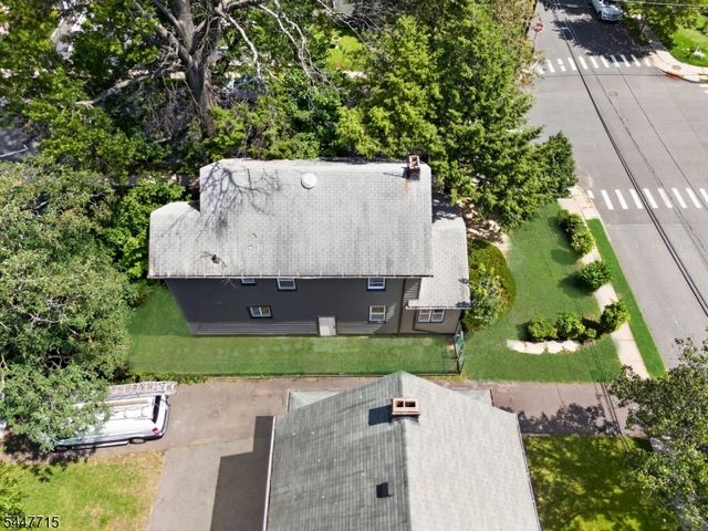 857 Livingston Rd, Elizabeth City, NJ 07208