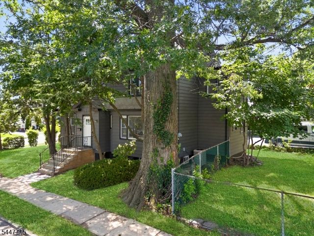 857 Livingston Rd, Elizabeth City, NJ 07208
