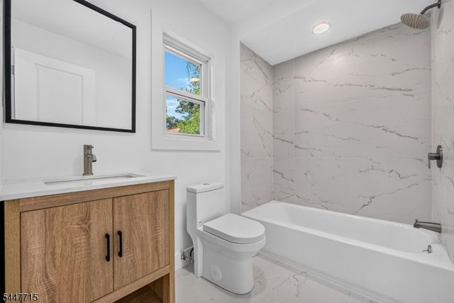 857 Livingston Rd, Elizabeth City, NJ 07208