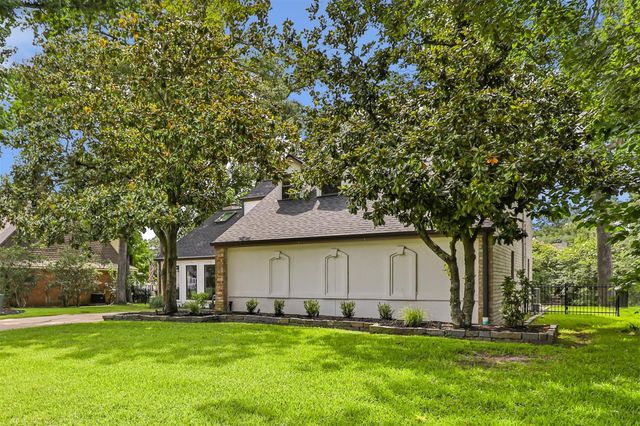 8210 Magnolia Glen Drive, Humble, TX 77346