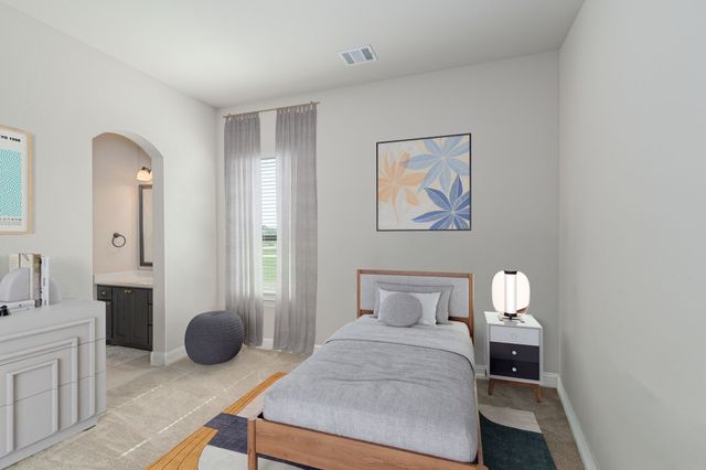 8220 Stonewall Drive, Waxahachie, TX 75167