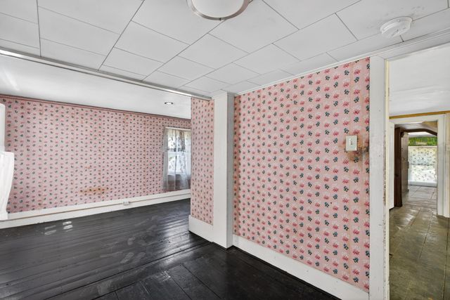 88 Central Street, Hudson, NH 03051