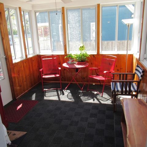 116 Commonwealth Ave, Lowell, MA 01852