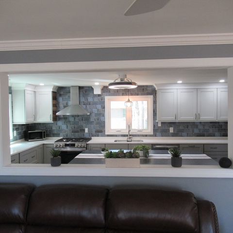 116 Commonwealth Ave, Lowell, MA 01852