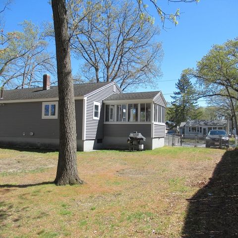 116 Commonwealth Ave, Lowell, MA 01852