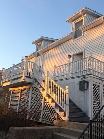 60 Roy St, Swampscott, MA 01907