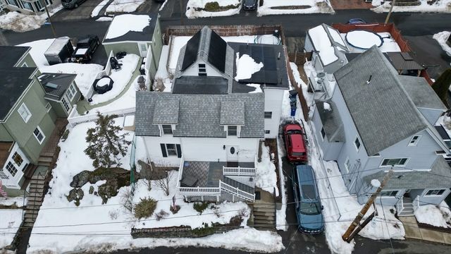 60 Roy St, Swampscott, MA 01907