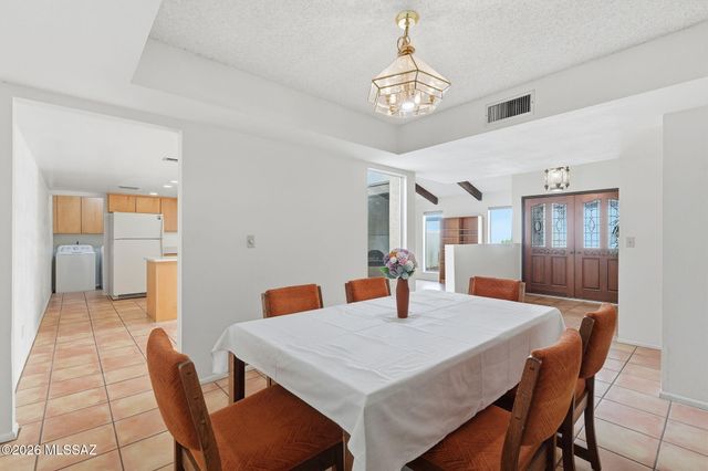 2942 N Placita Nueva, Tucson, AZ 85715