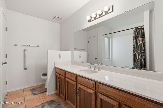 2942 N Placita Nueva, Tucson, AZ 85715