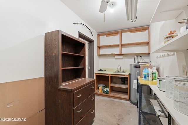2942 N Placita Nueva, Tucson, AZ 85715